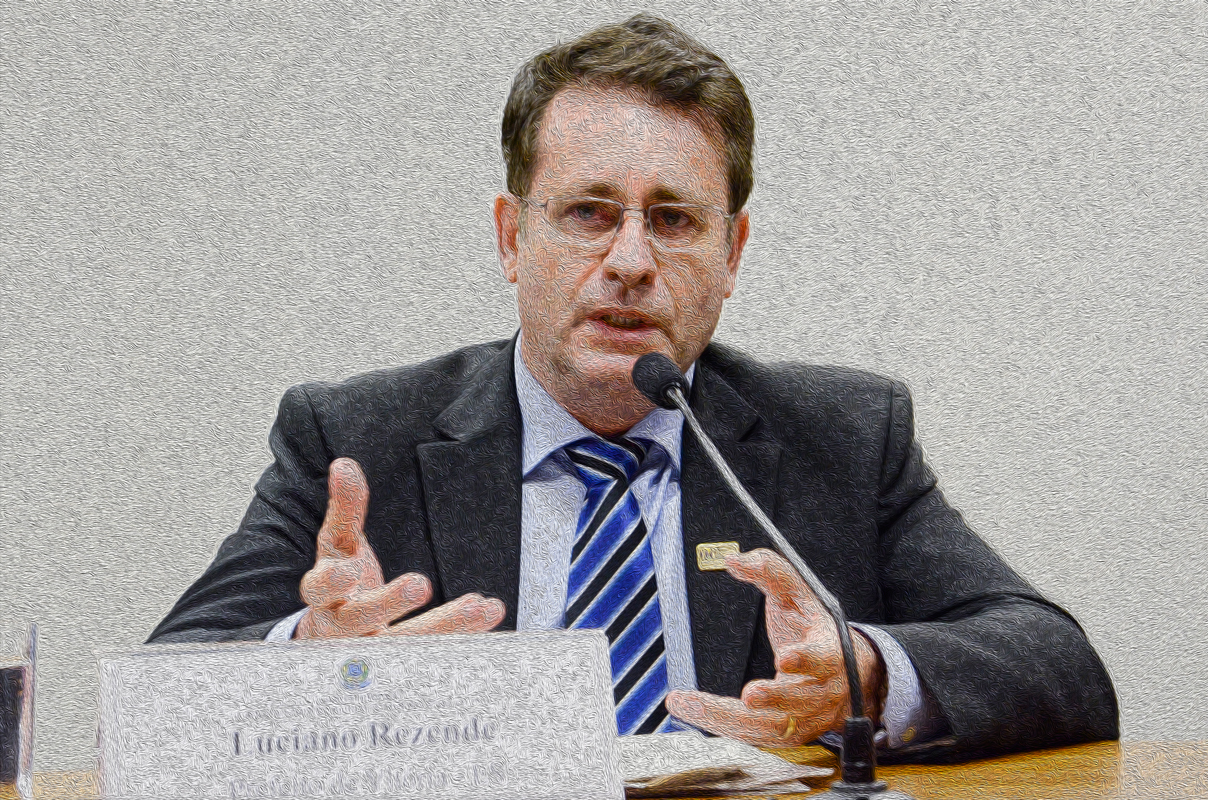 MPC recomenda rejeição das contas de 2013 do prefeito Luciano Rezende