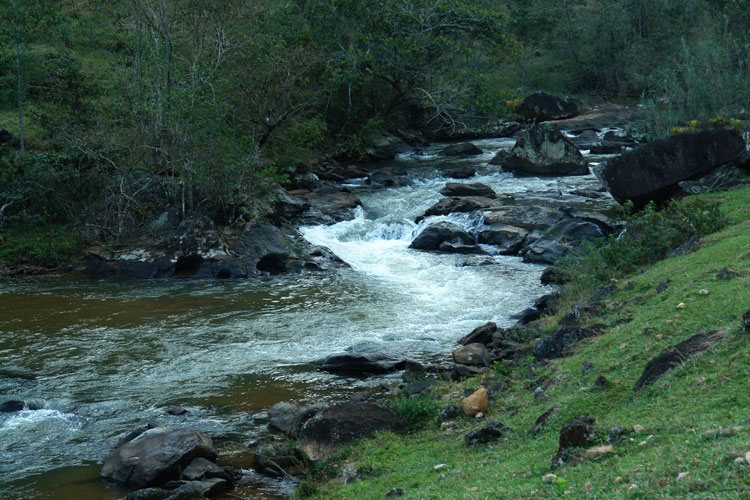 Guarapari: Cesan reduz vazão de água devido a ato de vandalismo