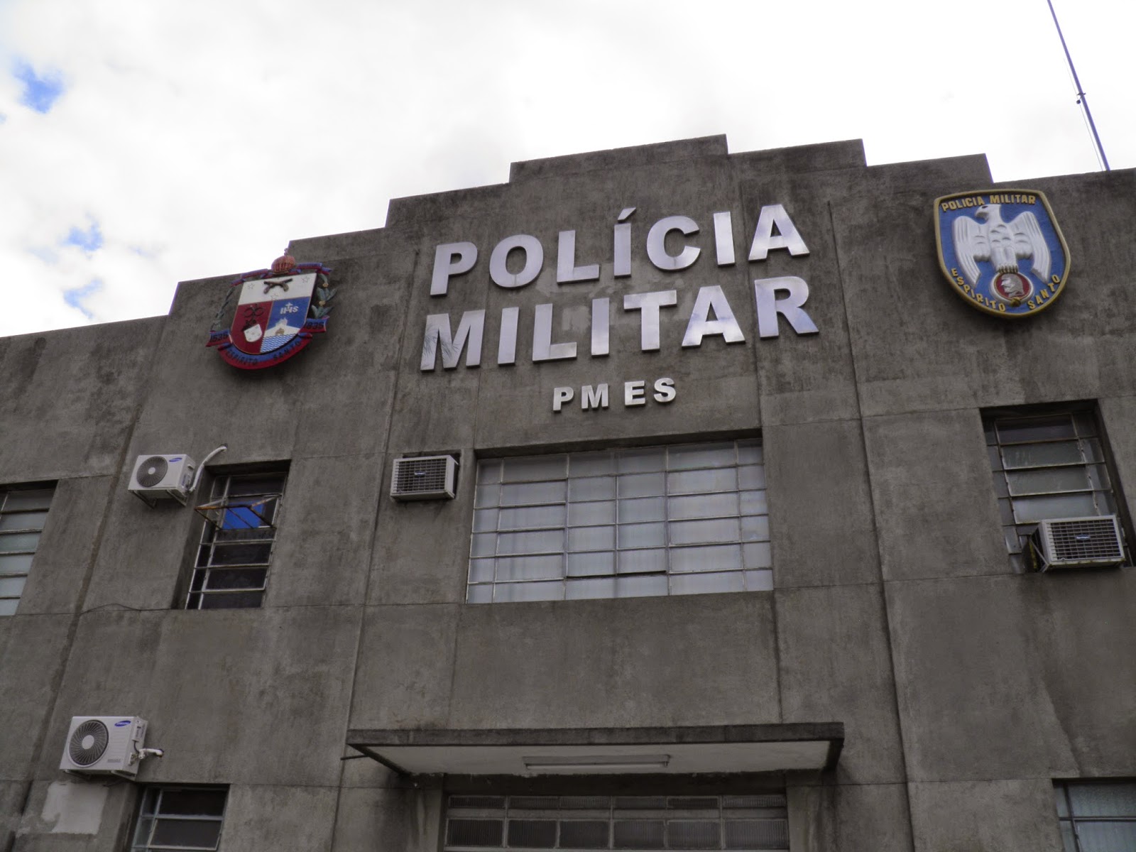 Governo do estado anuncia aumento de vagas em concursos da Polícia Militar e Corpo de Bombeiros