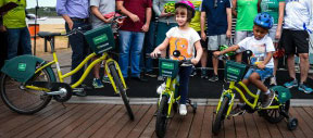 Prefeitura de Vitória instala três estações de aluguel de bicicleta para crianças
